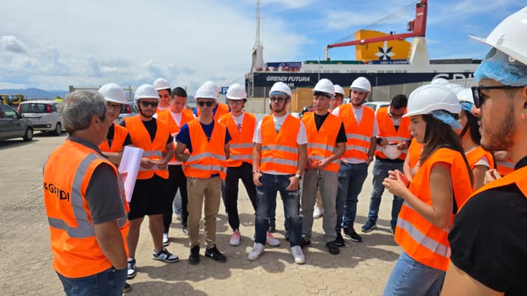 Monaco Navi - UniOlbia e Grendi: giornata a bordo per gli studenti di ingegneria navale - Image 3